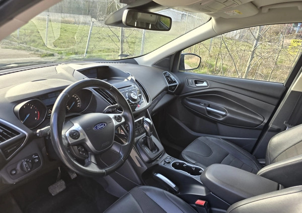 Ford Kuga cena 44500 przebieg: 250000, rok produkcji 2014 z Kielce małe 191